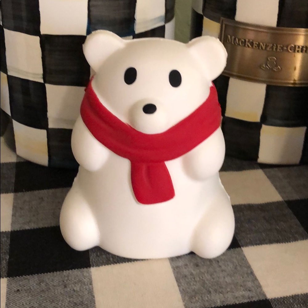 Adorable squishy bear